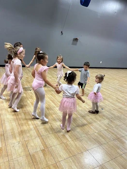 Firefly Arts Dance Studio Picture 8