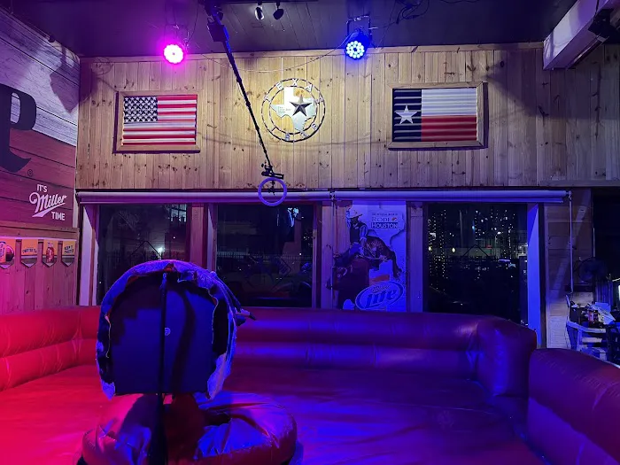 Buckshot Saloon Picture 8