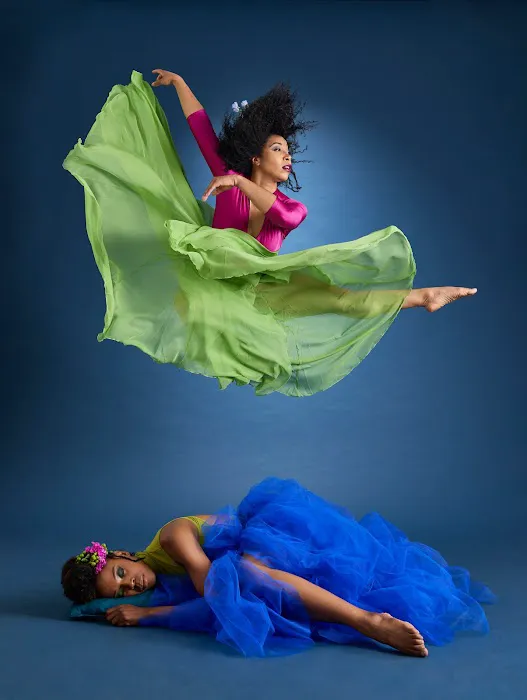 Full Circle Dance Company Picture 7