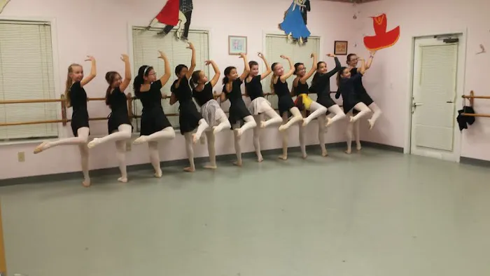 Carol Chesley's Studio-Dance Picture 2