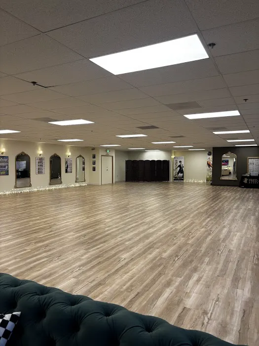 Fred Astaire Dance Studios Picture 2