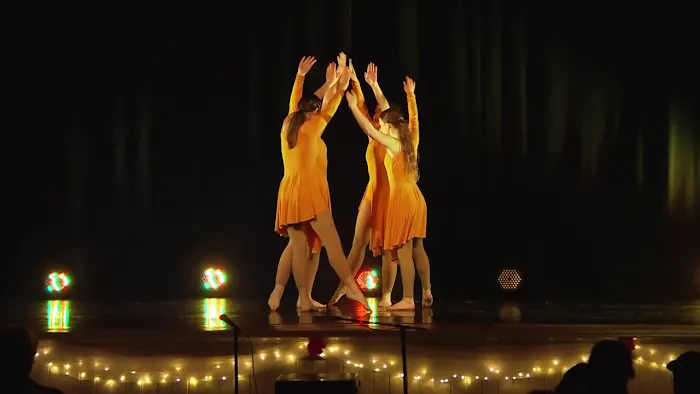 Forest Hill Dance Picture 2