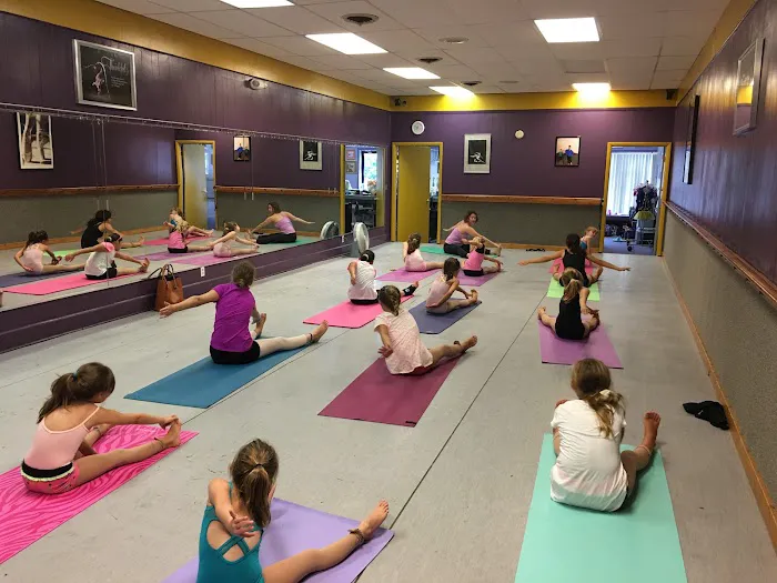 Davy Dance Academy Picture 3