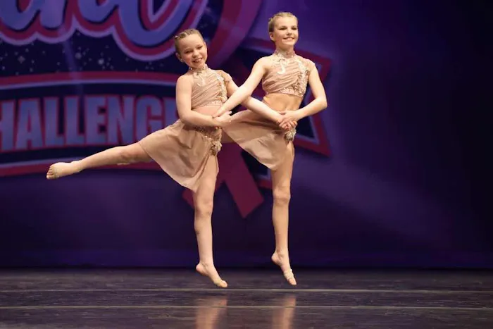 Imagine Dance Challenge Picture 2