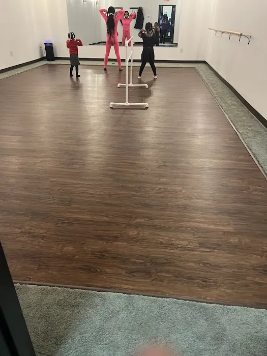Evolution Dance Studio Picture 2
