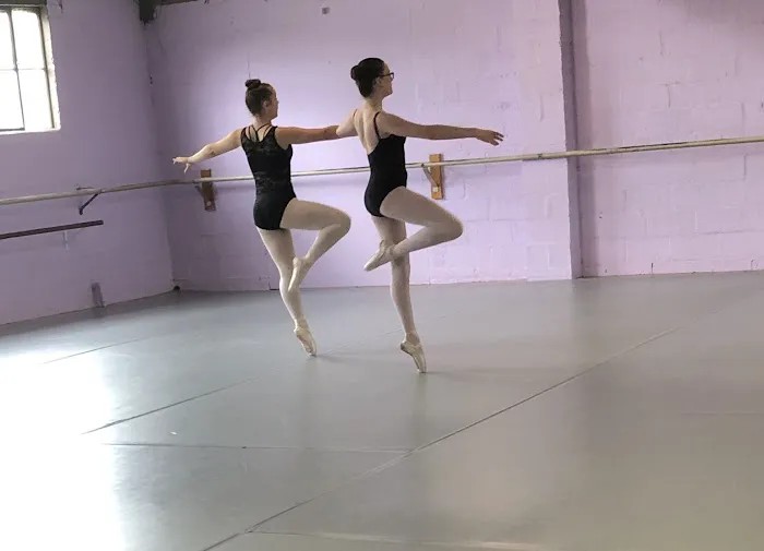 Contempic School of Ballet Picture 3