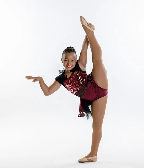 Illumination Dance Picture 8