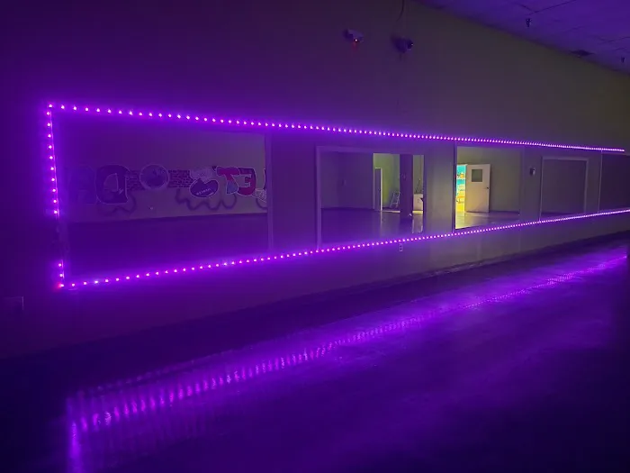 Main Attraction Performing Arts Center Picture 6