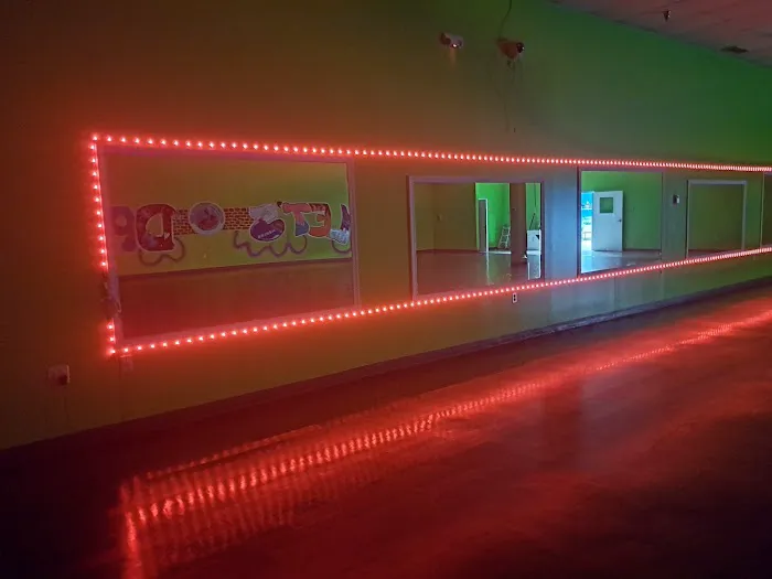 Main Attraction Performing Arts Center Picture 4