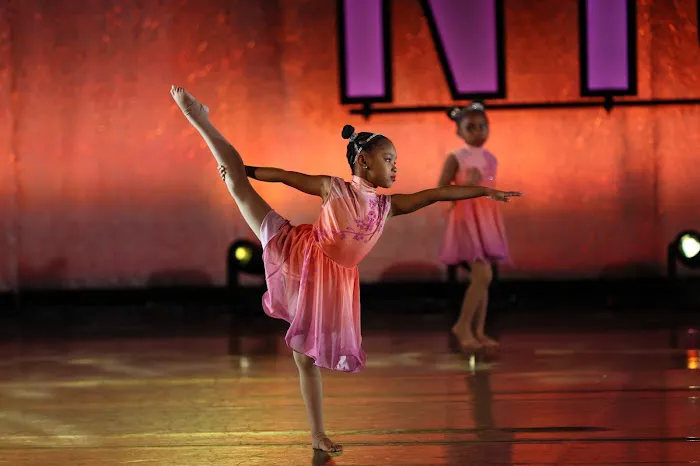 Dance Dimensions Picture 6