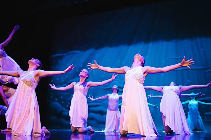 Light of Life Performing Arts Picture 3