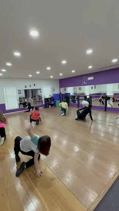 Elixir School of Dance Picture 6
