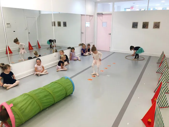 Studio One Dance Picture 1