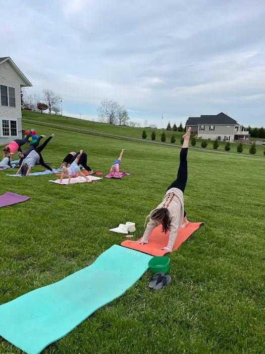 A Dancing Yogi Picture 5