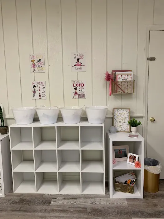 Doris Ann's Dance Studio Picture 3