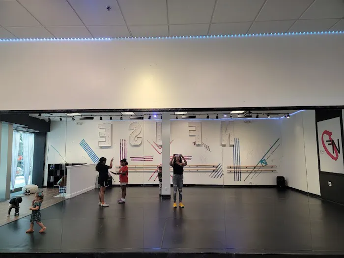 NFuse Dance Picture 8