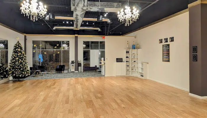 Fred Astaire Dance Studios Picture 3