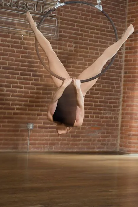 Pole Pressure Picture 8
