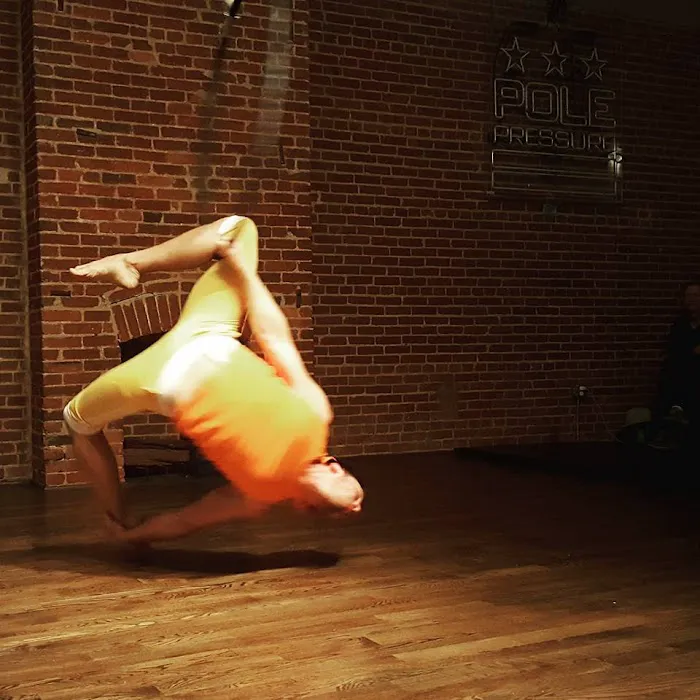 Pole Pressure Picture 6