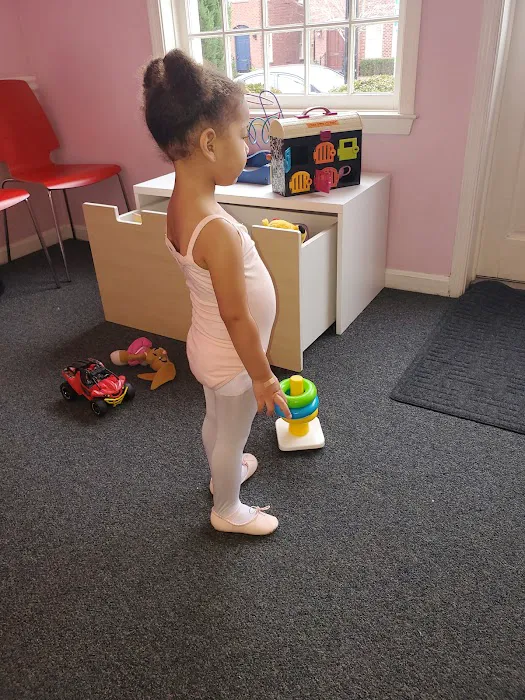 Tiny Dancers Picture 3