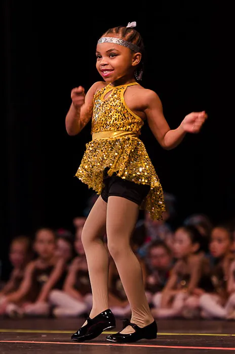 Tiny Dancers Picture 9