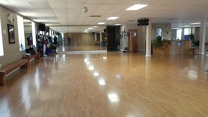 Dance Studio Lioudmila Picture 4