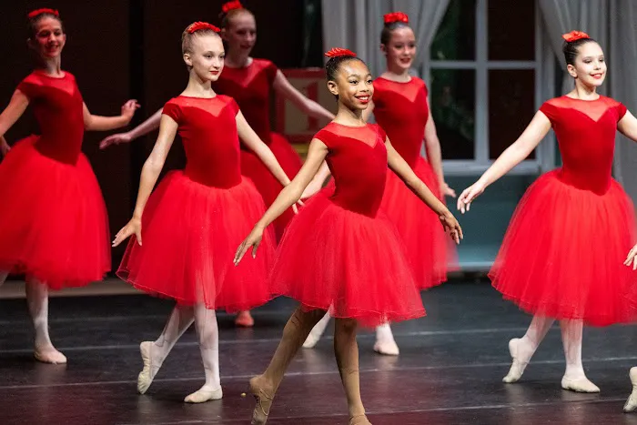 Ballet Caliente Classical School of Dance Picture 8