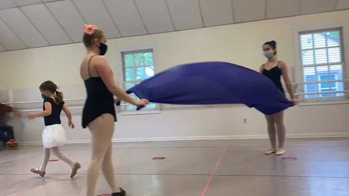School of Theatrical Dance Picture 9