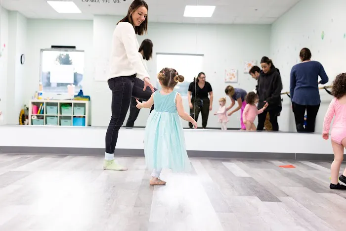 Petite Pas Ballet School Picture 6