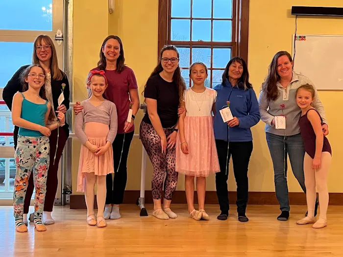 Petite Pas Ballet School Picture 8