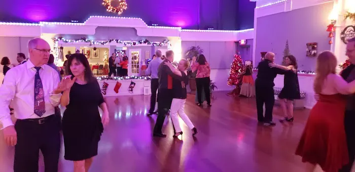 Carousel Ballroom Picture 3