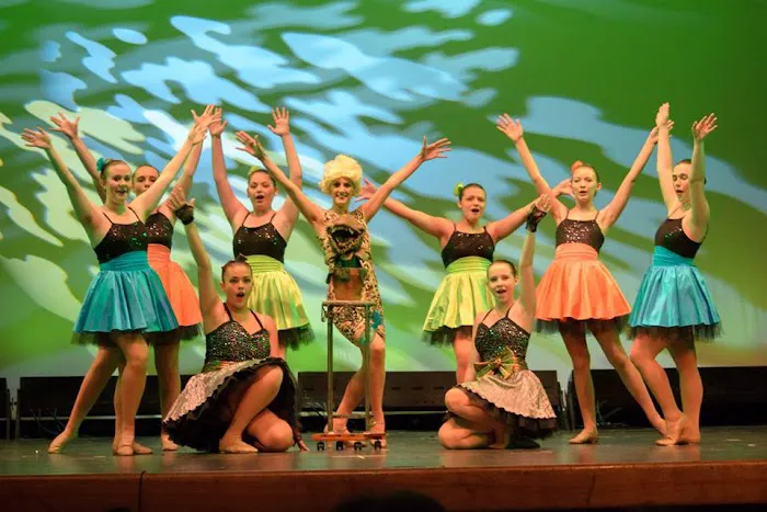 Pizzazz Dance Center Picture 7