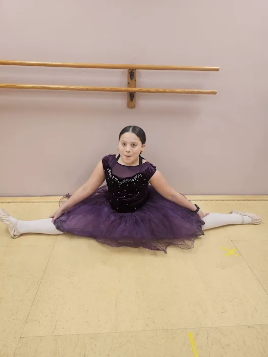 Pizzazz Dance Center Picture 9