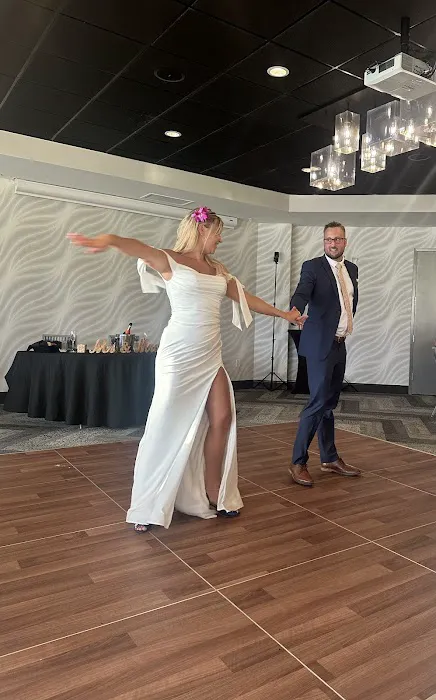 Gold Ballroom Dance Studio Picture 5
