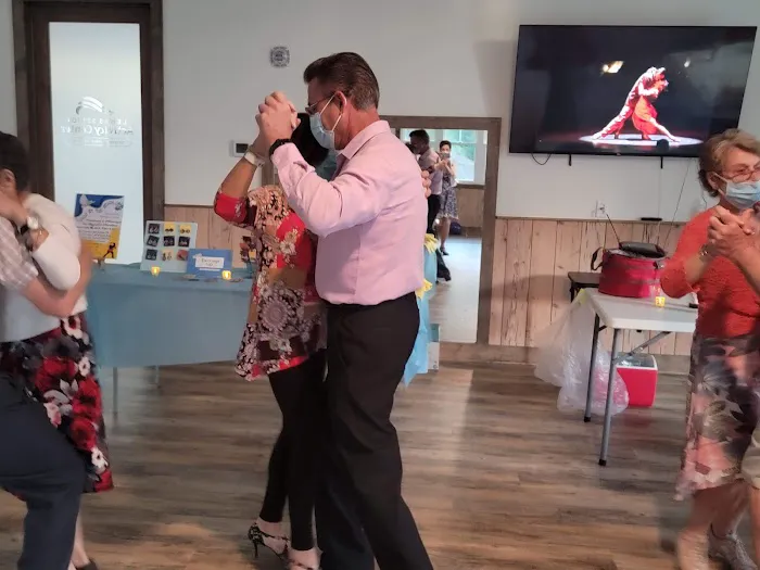 Tango by the beach.com Picture 1