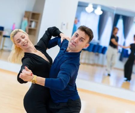 LatinCross Dance Studio