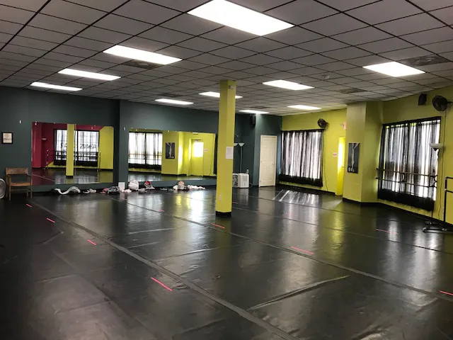 MR Dancing Picture 3