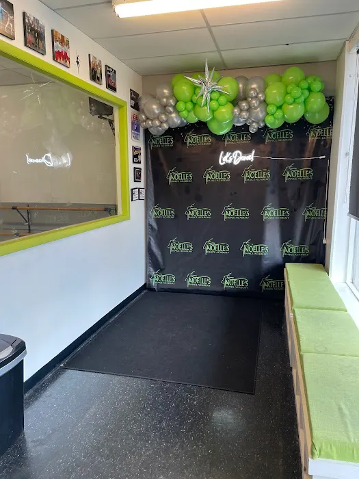 Noelle's Dance Academy Picture 6