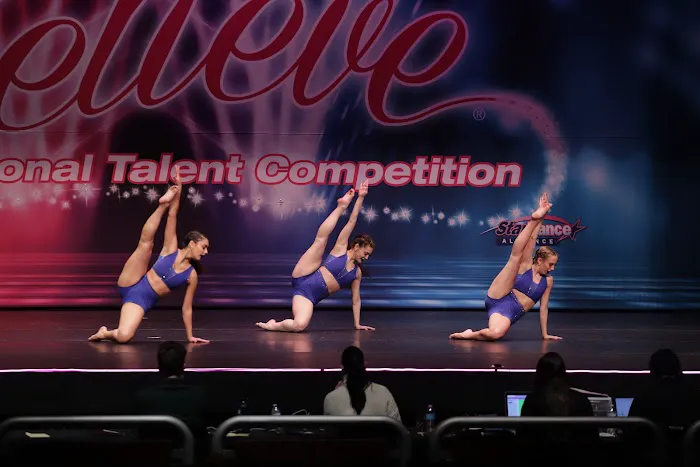 Rising Star Dance Academy Picture 2