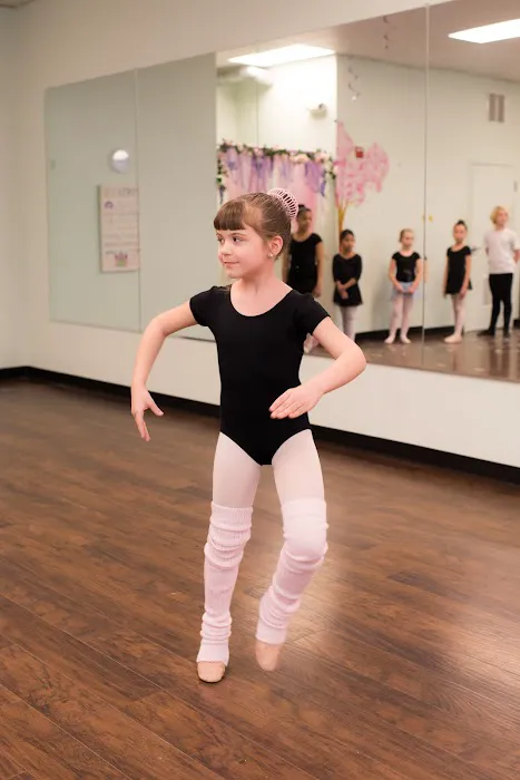 Melina's Dance Company Picture 5