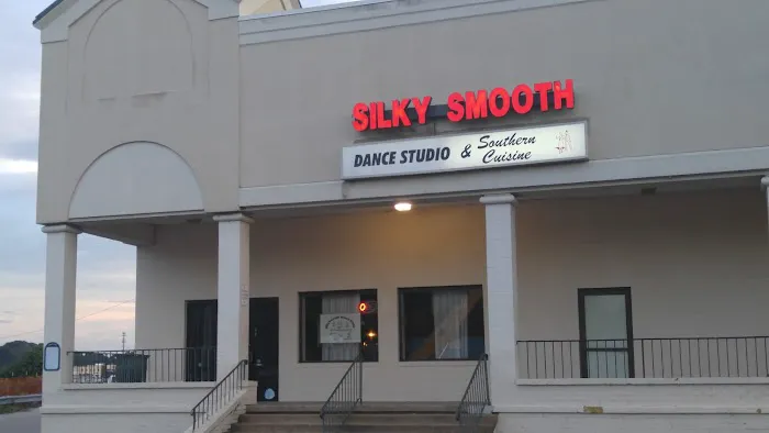 Silky Smooth Dance Studio Picture 2