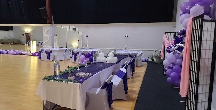 Strictly Ballroom Dance Studio Picture 3