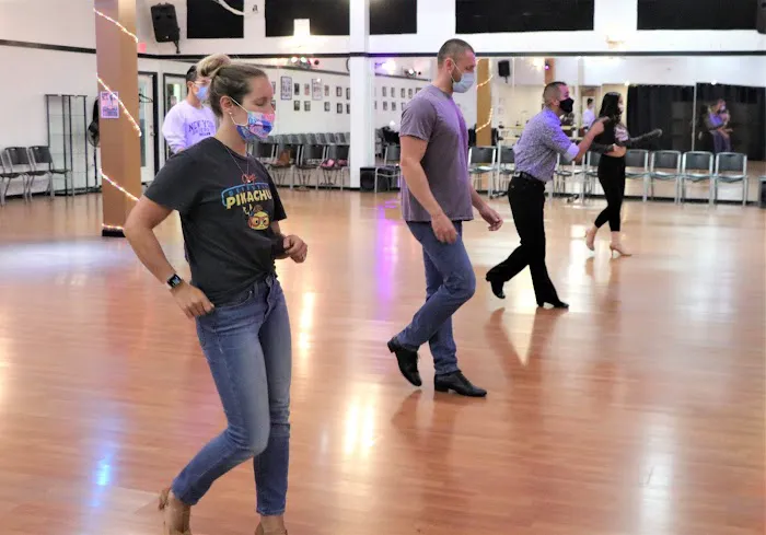 Crown Dance Studio Picture 3