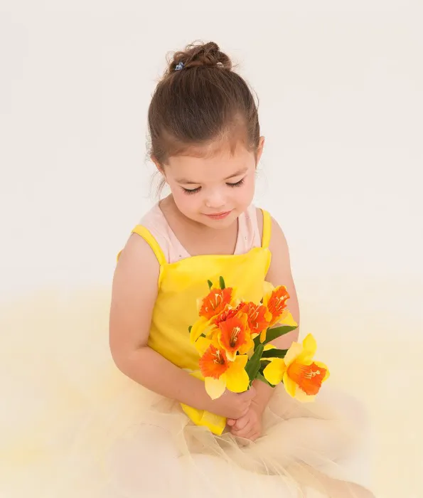 Tiny Dancers Picture 2