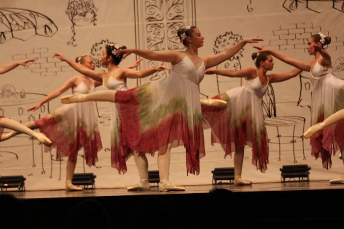 Margaret McCann School of Dance Picture 1
