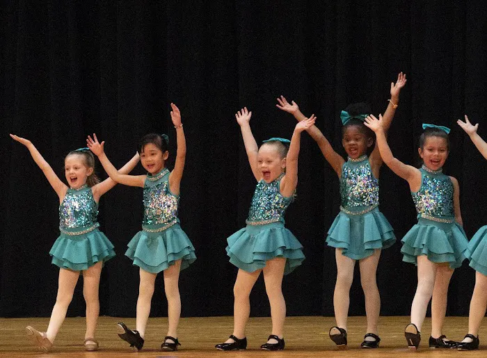 Creative Dance Center Picture 6
