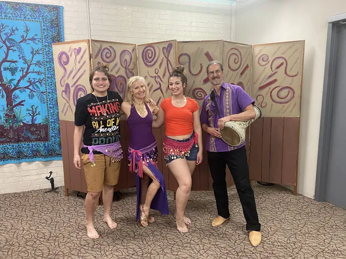 Jensuya Belly Dance Picture 2