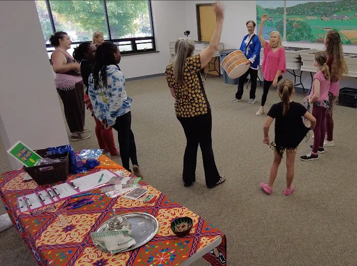 Jensuya Belly Dance Picture 4