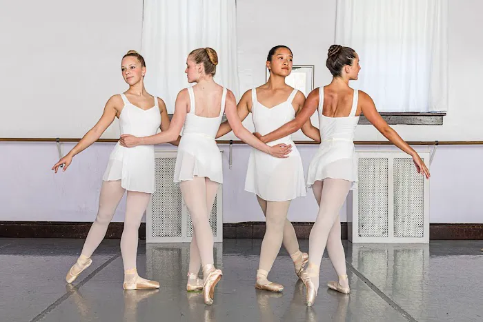 Vostrikov Academy of Ballet Picture 3