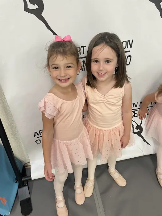 Art In Motion Dance Studio Picture 9